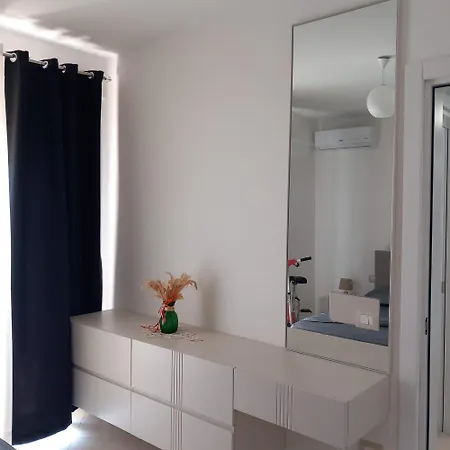 Alessio 6 아파트 *